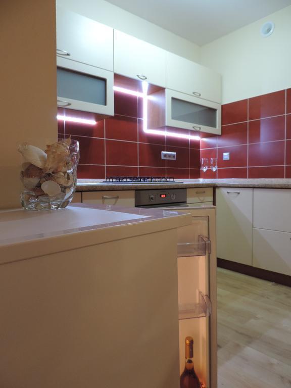 Violet Apartment *